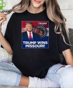 Donald Trump wins Missouri hoodie, sweater, longsleeve, shirt v-neck, t-shirt