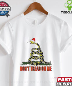 Don’t tread on me Christmas Gadsden flag T shirt