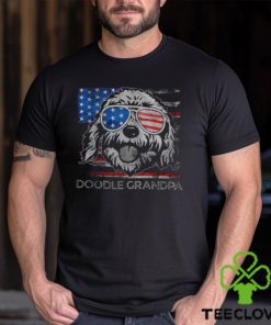 Doodle Grandpa Vintage American Flag Dog Fathers Day Men's T shirt