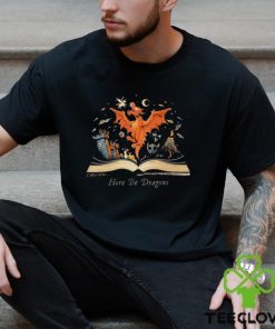 Dragons and other fantastical things in books here be Dragons art hoodie, sweater, longsleeve, shirt v-neck, t-shirt