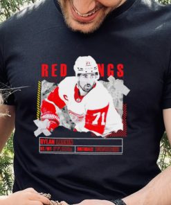 Dylan Larkin number 71 Detroit Red Wings ice hockey player pose paper gift hoodie, sweater, longsleeve, shirt v-neck, t-shirt