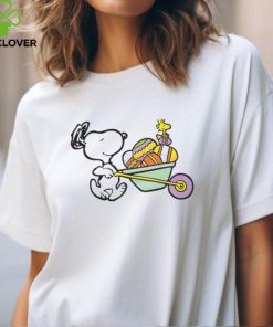 Easter Wagon Snoopy Woodstock shirt