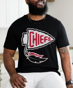 Elevate your Chiefs game day attire with our Chiefs Arrow Shirt 3 Elevate your Chiefs game day attire with our Chiefs Arrow Shirt