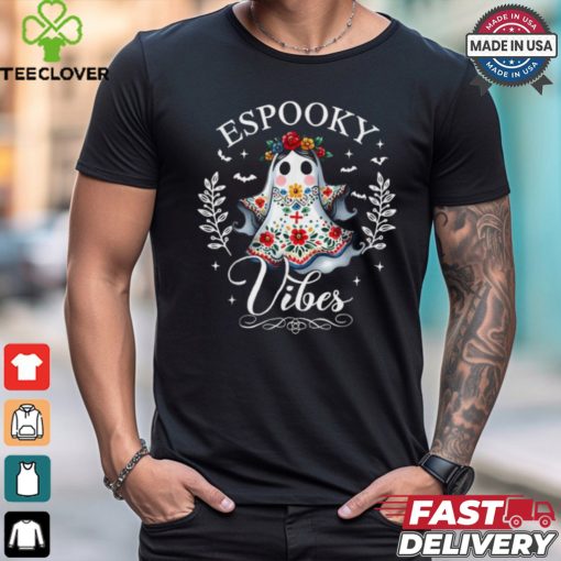 Espooky vibes maestra halloween spanish mexican teacher shirt