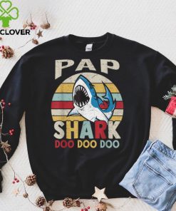 FAMILY 365 Fathers Day Funny Pap Shark Grandpa Gift Men T Shirt