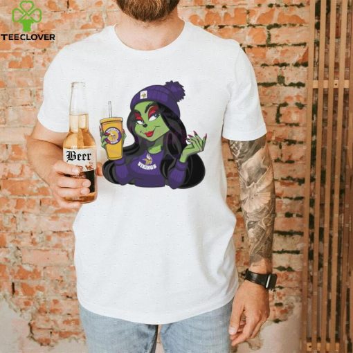 Female Grinch Minnesota Vikings Football Drink Coffee Shirt