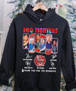 Foo Fighters 2023 Thank You For The Memories Signatures Shirt