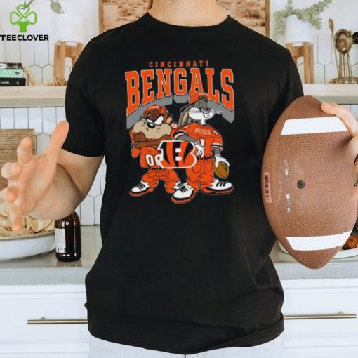 Football Looney Tunes Cincinnati Bengals Shirt