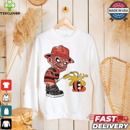 Freddy Krueger Cleveland Browns Piss On Cincinnati Bengals Halloween 2024 NFL Shirt