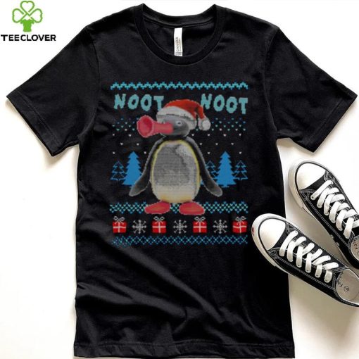 Funny Christmas Pingu Meme Xmas shirt