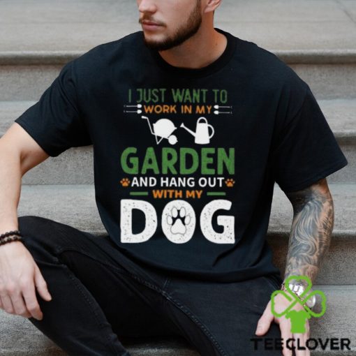 Funny Gardening Dog Lover Gardener Garden Plants Classic T Shirt