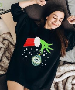 Funny Hand Grinch Christmas Ornament Green Bay Packers 2023 Shirt