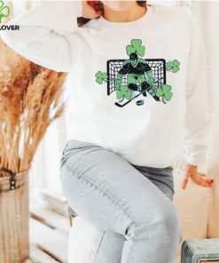 Funny Ice Hockey Shamrock Happy St Patricks Day Cool Gift T Shirt