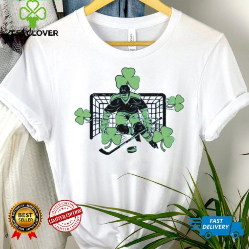 Funny Ice Hockey Shamrock Happy St Patricks Day Cool Gift T Shirt