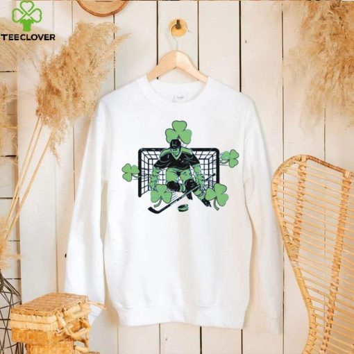 Funny Ice Hockey Shamrock Happy St Patricks Day Cool Gift T Shirt