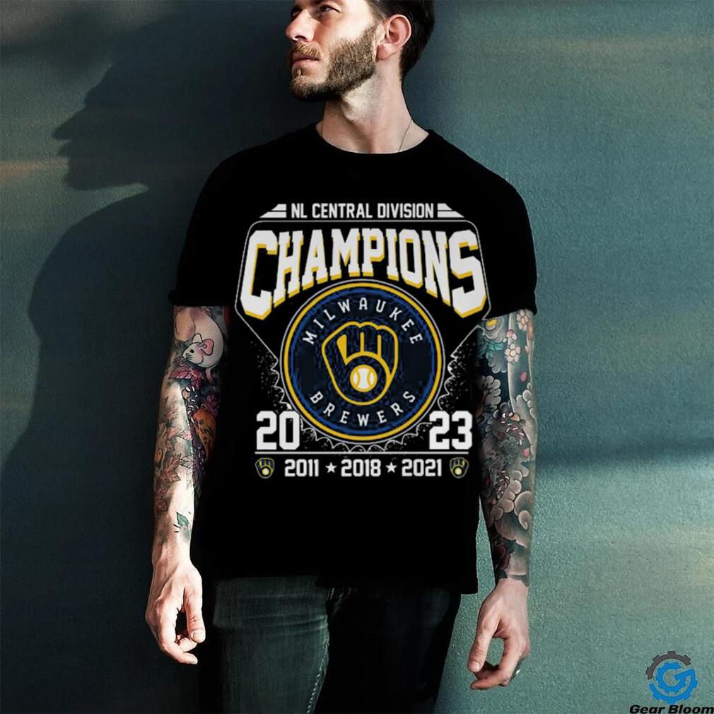 Funny Milwaukee Brewers National League Central Division 2023 Champions  Shirt - Limotees