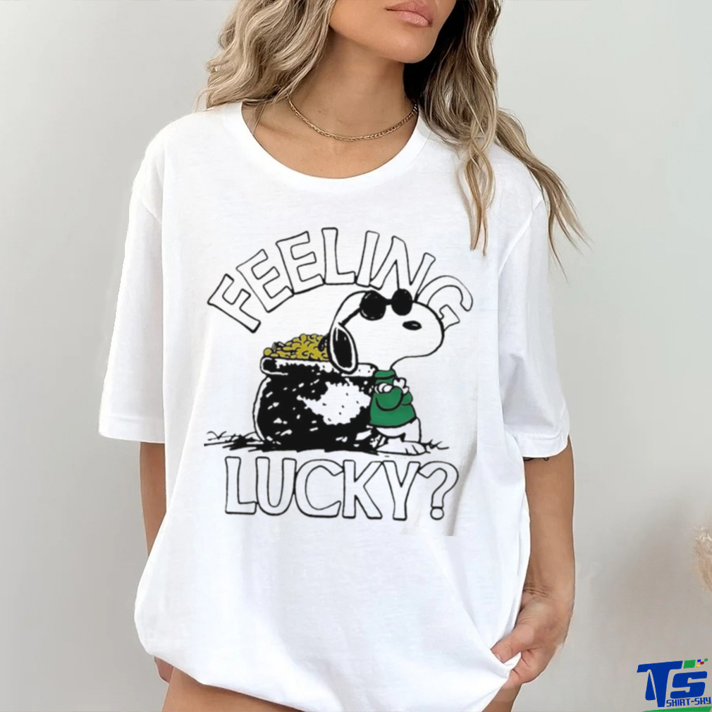 Funny Snoopy feeling lucky St Patrick’s Day shirt Funny Snoopy feeling lucky St Patrick’s Day shirt