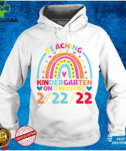 Funny Teaching Kindergarten On Twosday 2_22_2022 Teacher T Shirt