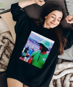 Garrett Wilson Bucket hat pic shirt