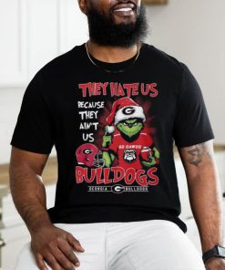 Georgia Bulldog Santa Grinch mashup Green Bay Packer they hate us because they ain’t us Bulldogs T hoodie, sweater, longsleeve, shirt v-neck, t-shirt