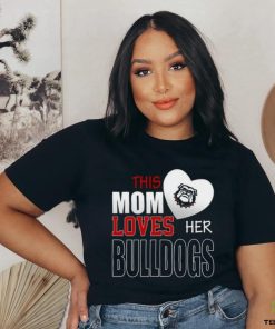 Georgia Bulldogs Mom Loves Mothers Day T shirt