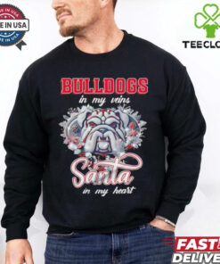 Georgia Bulldogs in my veins Santa in my heart Christmas shirt