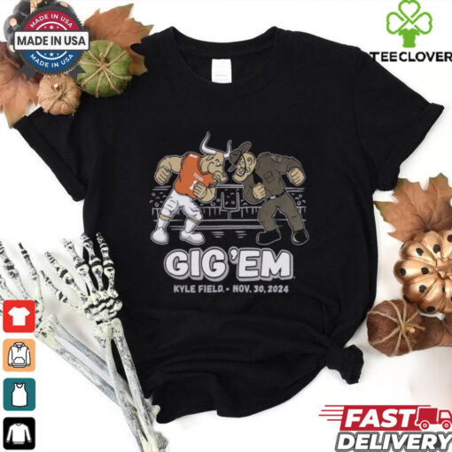 Gig ‘Em Ol’ Sarge Head to Head T Shirt