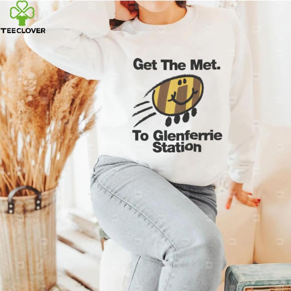 Glenferrie Station ‘Get the Met’ retro shirt Glenferrie Station ‘Get the Met’ retro shirt