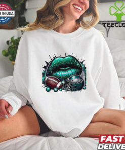 Glitter Philadelphia Eagles Football Lips Helmet T Shirt