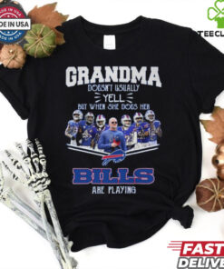 Grandma Doesn’t Yell But When She Does Her Bills Are Play T Shirt 2 Grandma Doesn’t Yell But When She Does Her Bills Are Play T Shirt