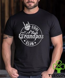 Grandpa Fathers Day Cool Grandpas Club Skeleton Hand T Shirt