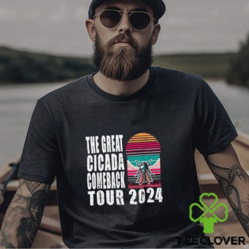 Great Cicada Comeback Tour 2024   Insect Invasion Retro T Shirt