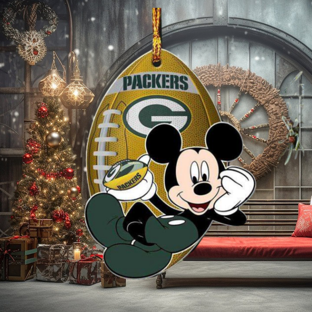 Green Bay Packers NFL Disney Mickey Mouse Xmas Gifts For Fans Personalized Christmas Tree Decorations Ornament Green Bay Packers NFL Disney Mickey Mouse Xmas Gifts For Fans Personalized Christmas Tree Decorations Ornament