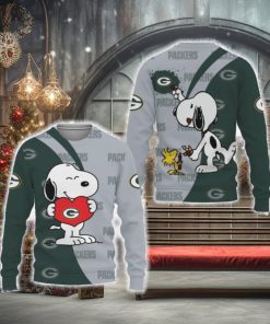 Green Bay Packers Snoopy Cute Heart American Sports Team Unisex 3D Urly Sweater Christmas For Fans Gift
