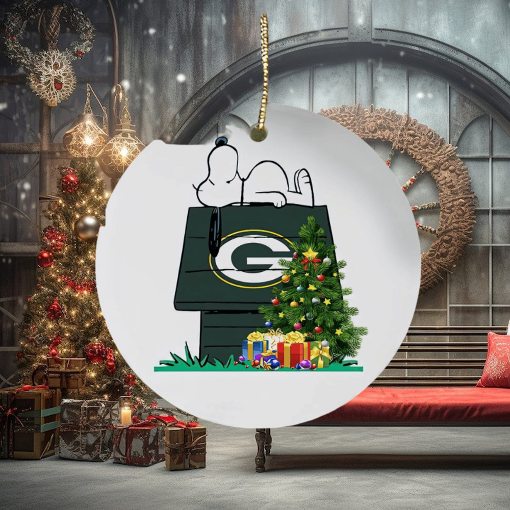 Green Bay Packers Snoopy NFL Football Ornaments Green Bay Packers Snoopy NFL Football Ornaments