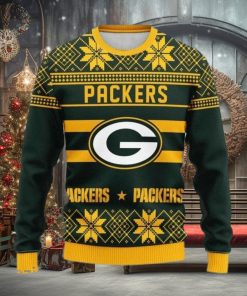 Green Bay Packers Snowflake Christmas Pullover Ugly Christmas Sweater 3D Gift For Fans