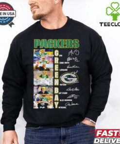 Green Bay Packers player name and signature shirt