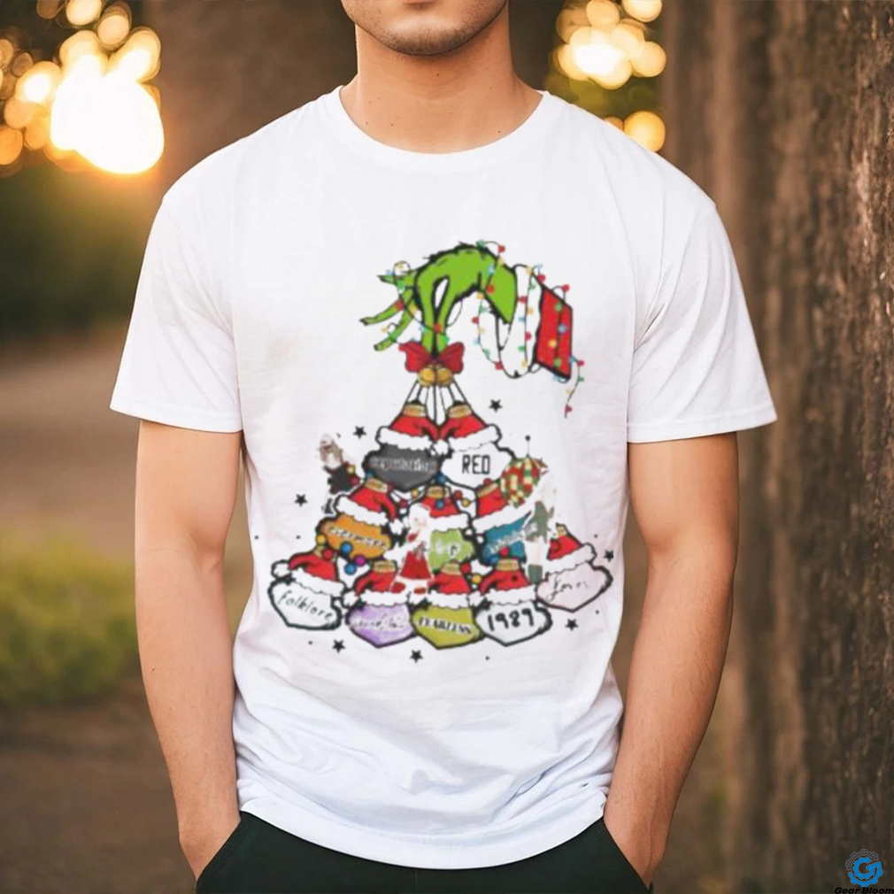Grinch Hand Taylor Version Light Christmas T shirt Grinch Hand Taylor Version Light Christmas T shirt