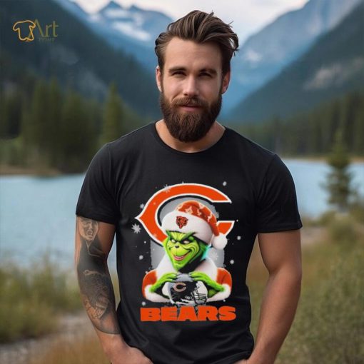 Grinch Hat Santa Chicago Bears Helmet Logo Merry Christmas Shirt