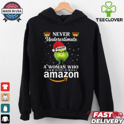 Grinch Never Underestimate A Woman Who Works At Amazon Christmas 2024 Shirt