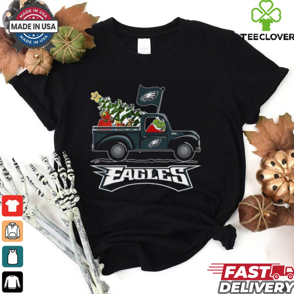 Grinch driving Christmas truck Philadelphia Eagles shirt Grinch driving Christmas truck Philadelphia Eagles shirt