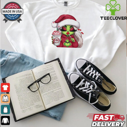 Grinch girl Tampa Bay Buccaneers drink juice Christmas shirt