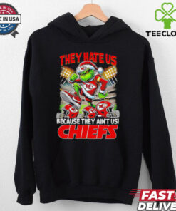 Grinch player Kansas City Chiefs they aint us they hate us Christmas shirt