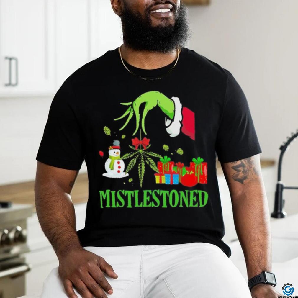 Grinch santa mistlestoned christmas shirt Grinch santa mistlestoned christmas shirt