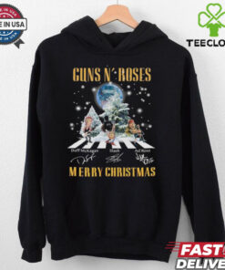 Guns N’ Roses Merry Christmas 2024 Happy Holidays Walking Signatures T shirt