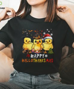 Happy Hallothanksmas Halloween Thanksgiving Christmas Cute Baby Chicken Classic T Shirt