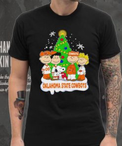 Happy Merry Christmas Peanuts Christmas tree Oklahoma State Cowboys football logo gift hoodie, sweater, longsleeve, shirt v-neck, t-shirt