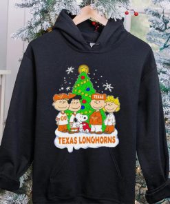 Happy Merry Christmas Peanuts Christmas tree Texas Longhorns football logo gift shirt