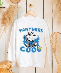 Happy Snoopy cartoon Carolina Panthers cool logo 2024 shirt
