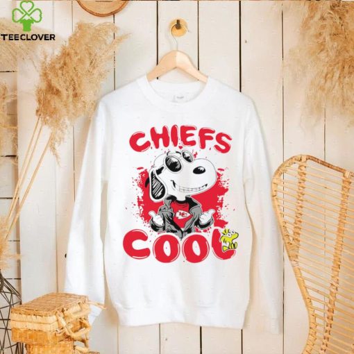 Happy Snoopy cartoon Kansas City Chiefs cool logo 2024 shirt